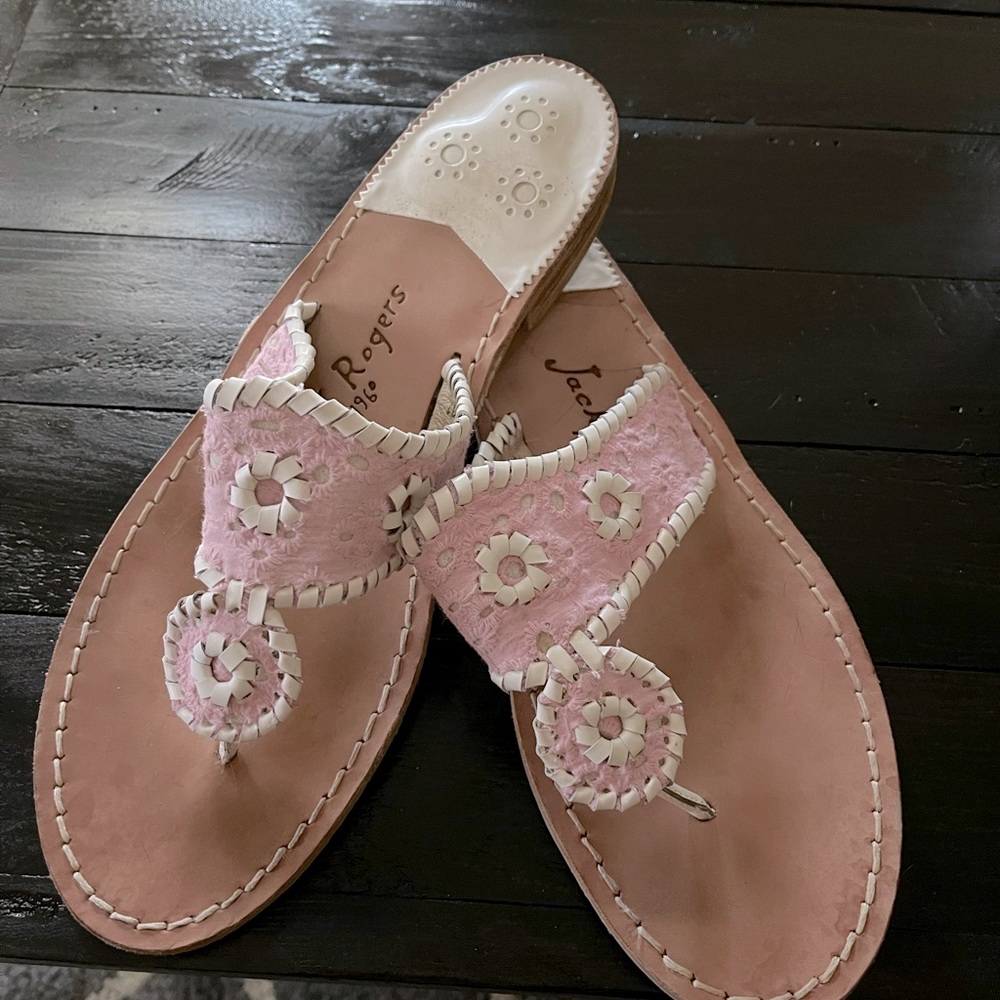 Light pink jack Rogers size 11